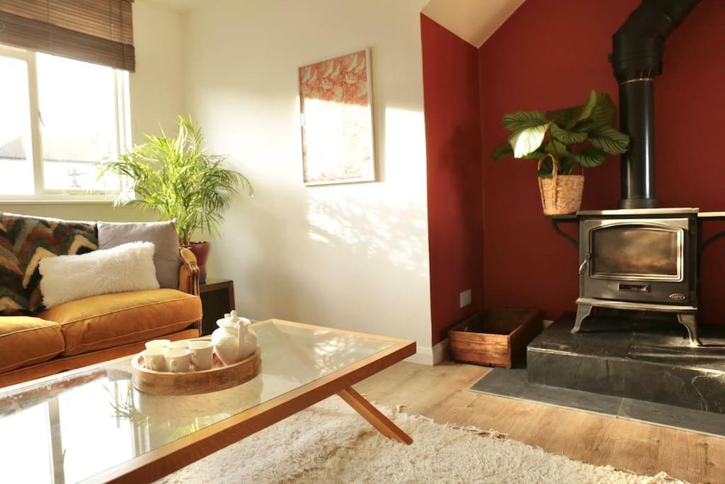 Sunny Seaside Sanctuary - Two Bedroom Apartment Okręg wyborczy Hove Zewnętrze zdjęcie