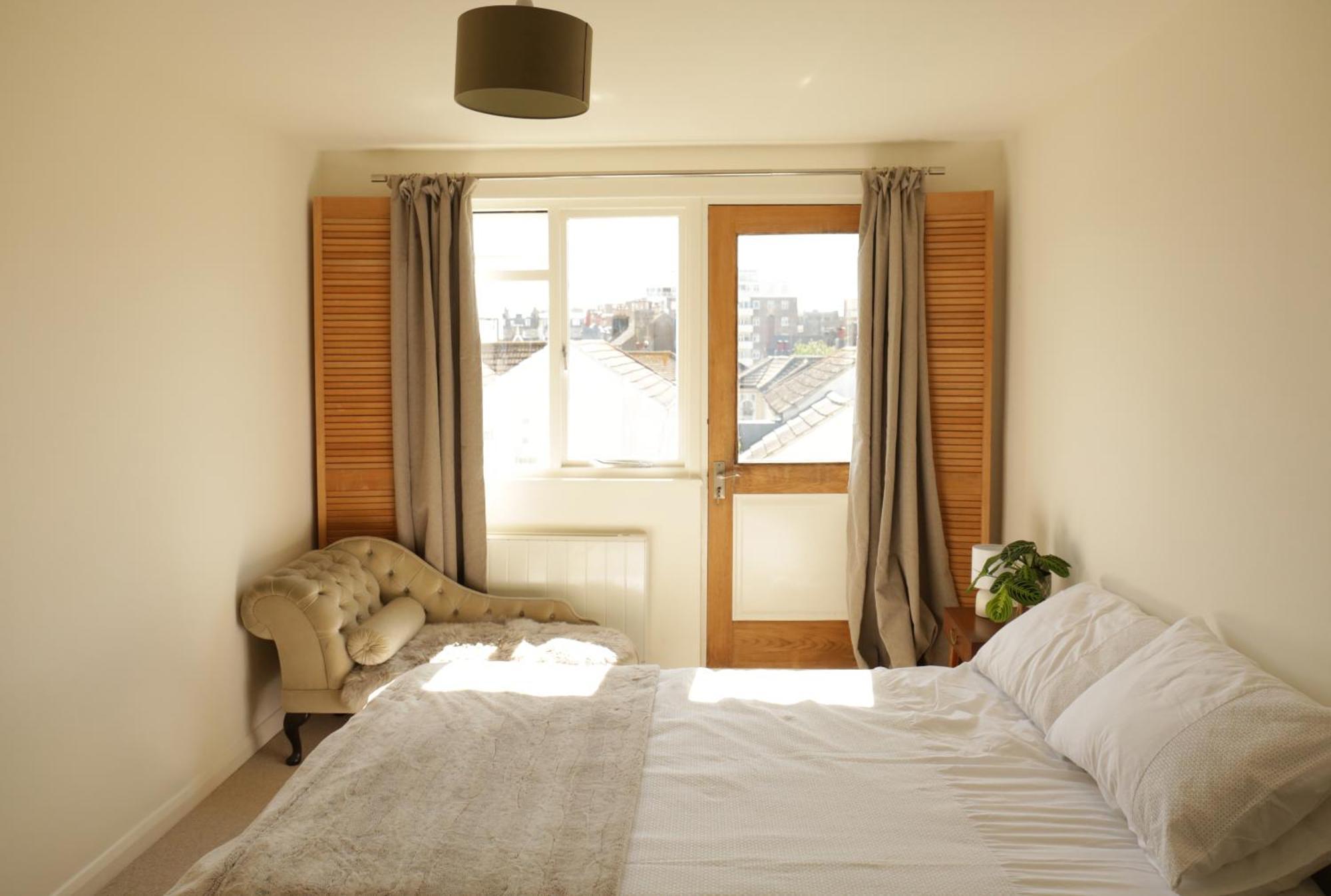 Sunny Seaside Sanctuary - Two Bedroom Apartment Okręg wyborczy Hove Zewnętrze zdjęcie